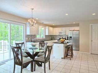 171 Clinton Rd, Sterling, MA 01564