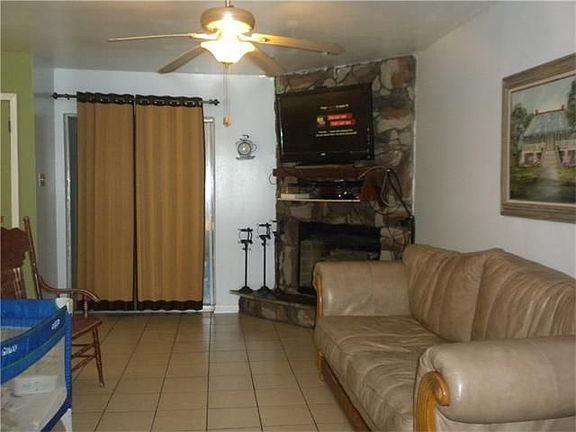 5th image of 1955 S Forest Lawn Dr