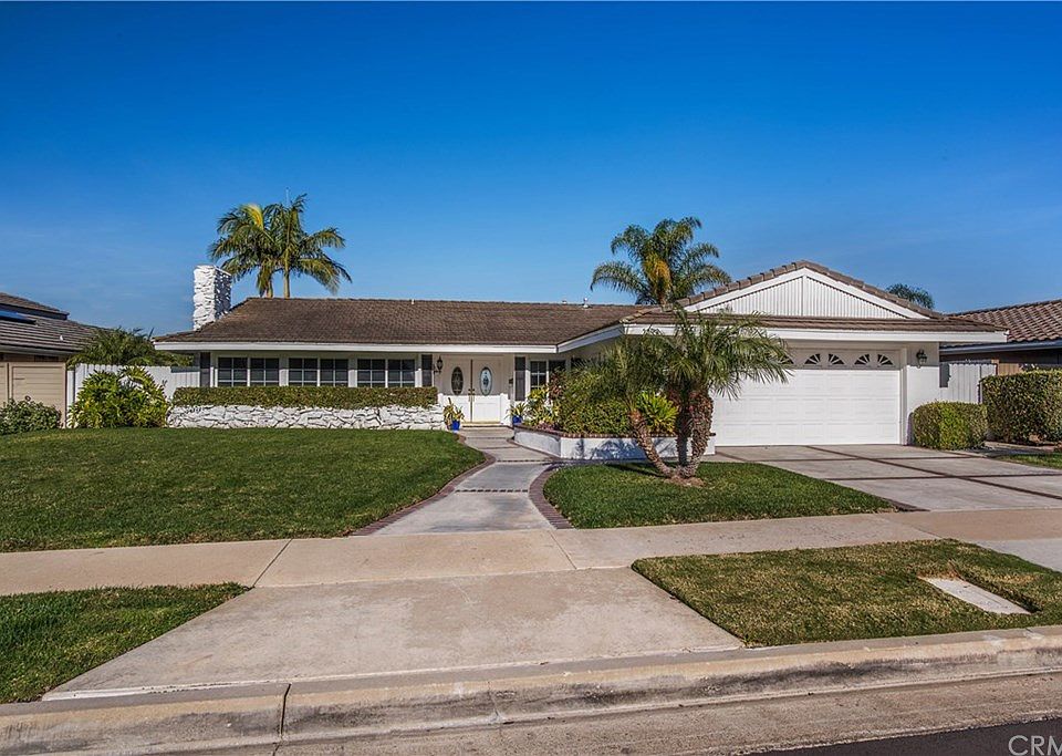 1st image of 5392 Amalfi Dr