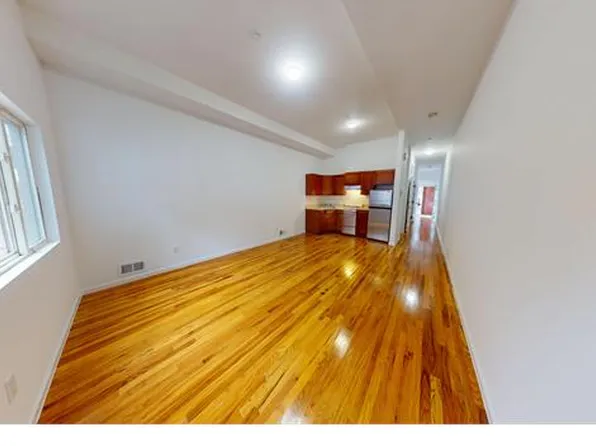 23 Jake Ct #1, Staten Island, NY 10304