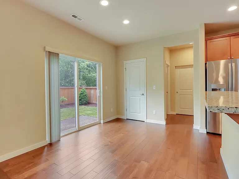 1418 34th St SE — Photo 12