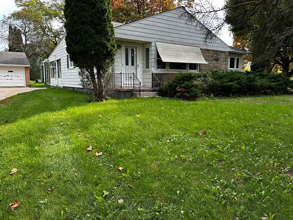 2287 Vandekarr Rd