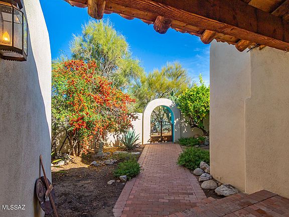 4th image of 5901 N Paseo Niquel