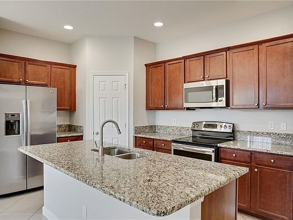 4th image of 10205 Wellington Parc Drive