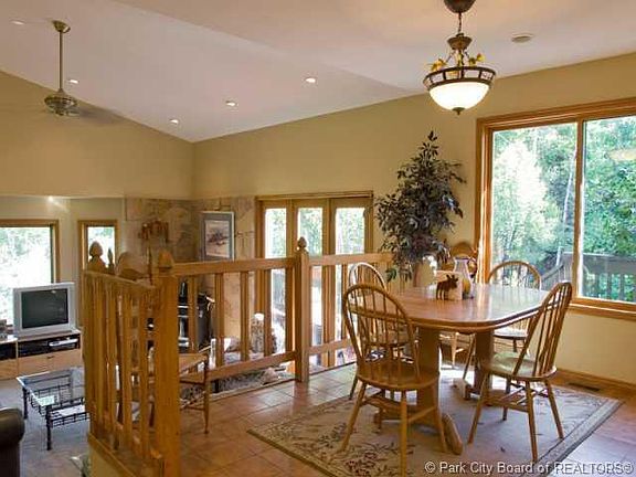 5th image of 7808 N Cedar Way