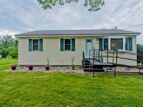 165 Ferry St, Easthampton, MA 01027