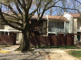 2344 Southgate Sq, Reston, VA 20191