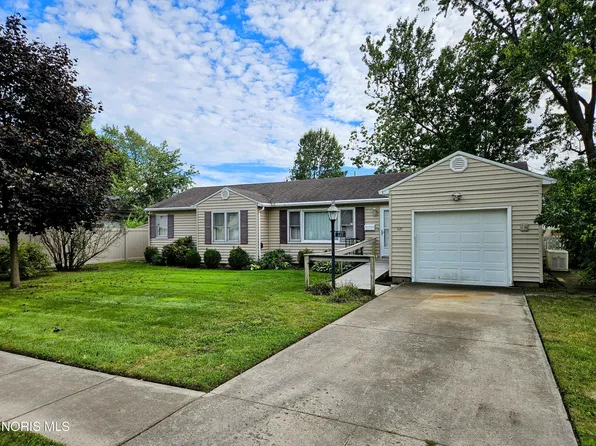 227 Elizabeth Ave, Findlay, OH 45840