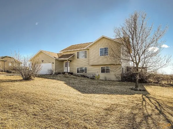 14789 Highlight Dr, Rapid City, SD 57703