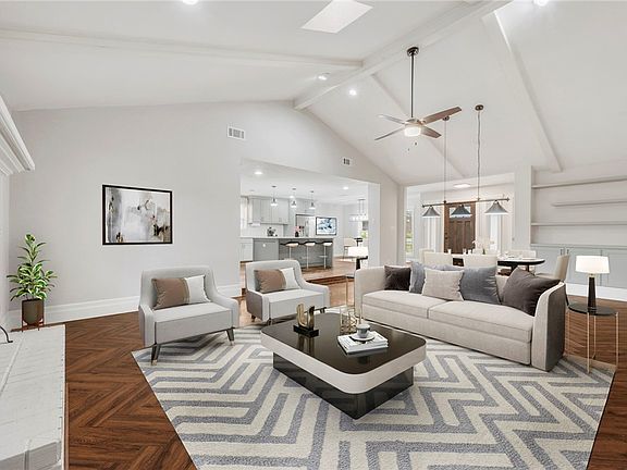 3rd image of 2605 Hollow Oak Cir