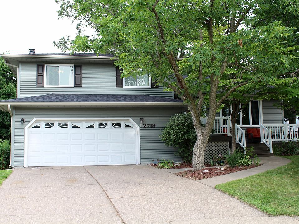 1st image of 2718 Surrey Ct