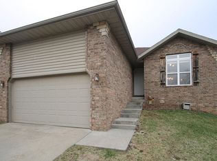 1345 S 20th Ave, Ozark, MO 65721
