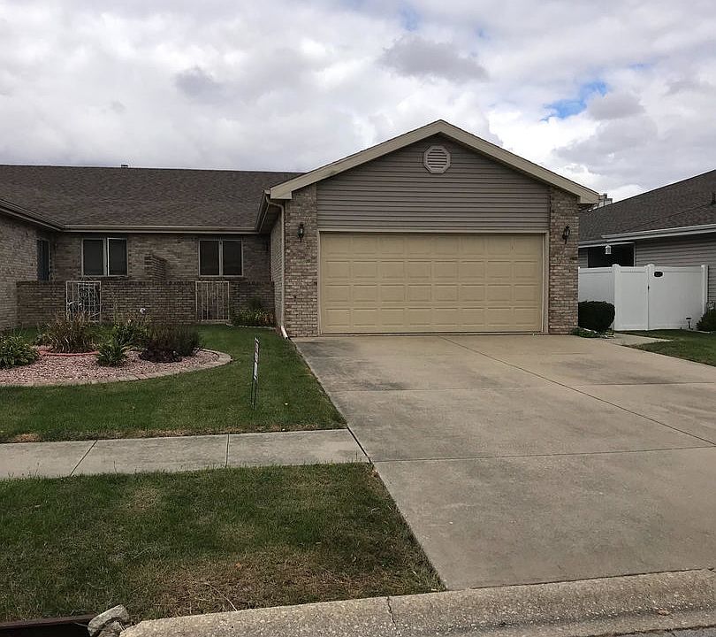 1st image of 119 Dartmouth Dr