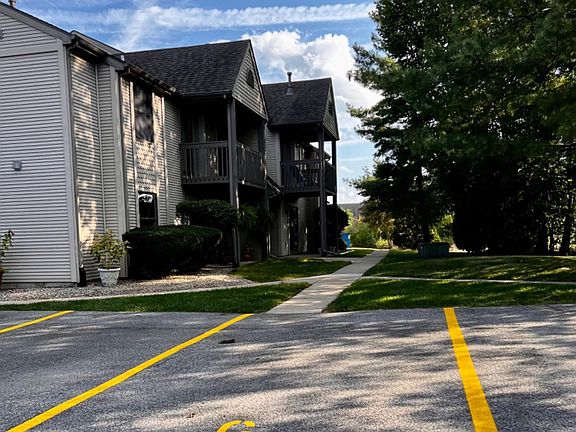 3rd image of 3601 Timberbridge Dr APT C
