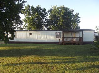 7020 Mount Gilead Rd, Maysville, KY 41056