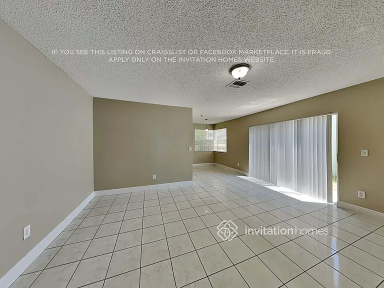 10129 SW 223rd Ter — Photo 5