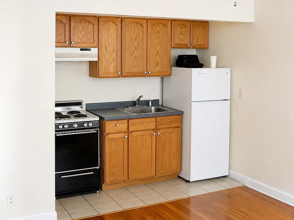54 Brighton Ave #35A