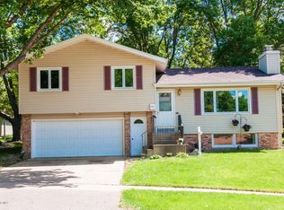 1412 31st St NW, Rochester, MN 55901