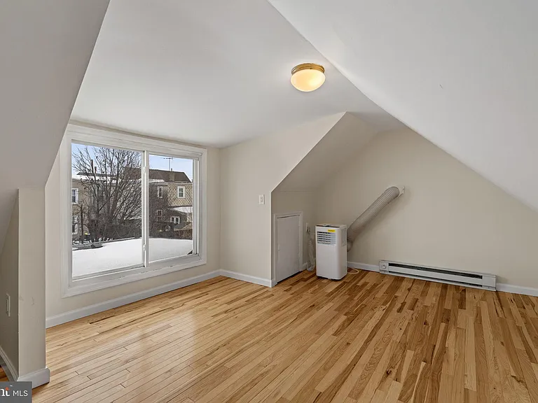 4717 Almond St #19 — Photo 29