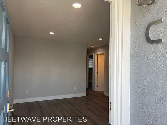 5th image of 286 Chambers St Suite C
