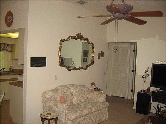 5th image of 2103 Corfell St