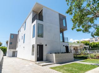 1153 N Orange Dr #1/2, Los Angeles, CA 90038
