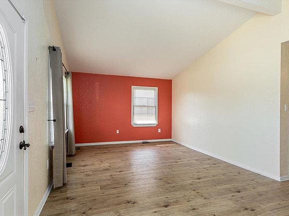4th image of 1612 NW 38th St