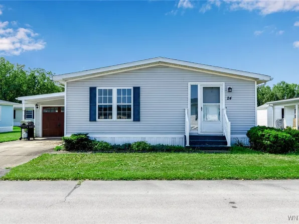 24 Dogwood Dr, Buffalo, NY 14227