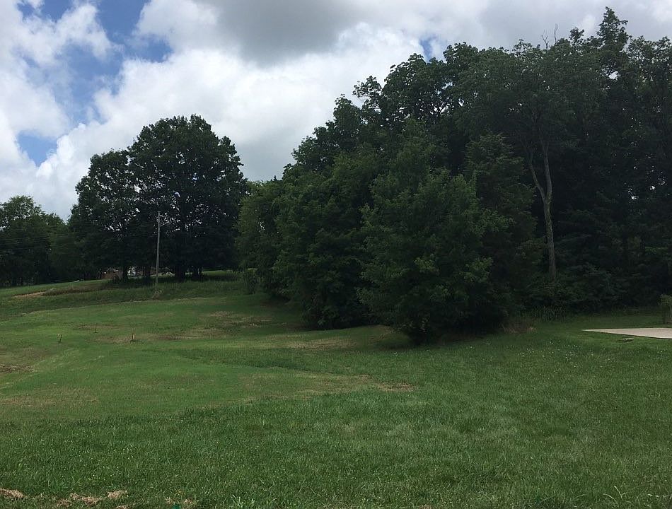 1st image of 763 Brookside Dr