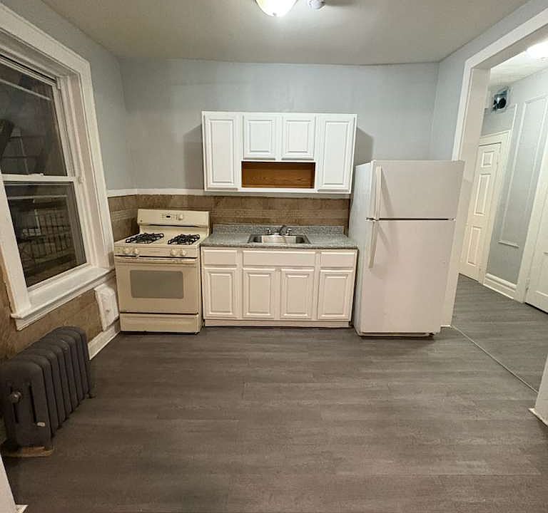 1st image of 94 Fairmount Ter APT 308
