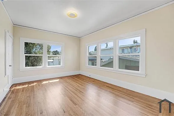 2713 Coolidge Ave — Photo 9