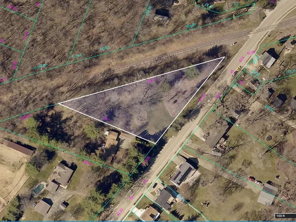 3349 Mill Rd, Cherry Valley, IL 61016