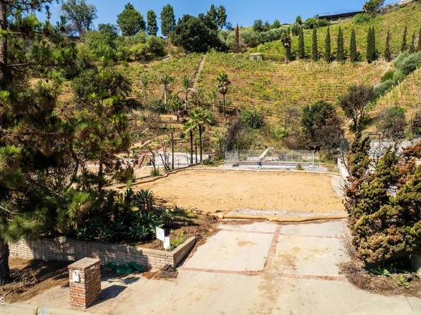 1227 Bienveneda Ave, Pacific Palisades, CA 90272