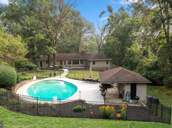 15018 Tanyard Rd, Sparks Glencoe, MD 21152