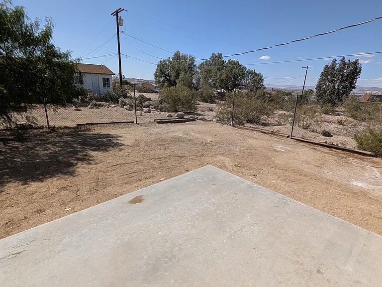 7580 Kellogg Ave — Photo 18