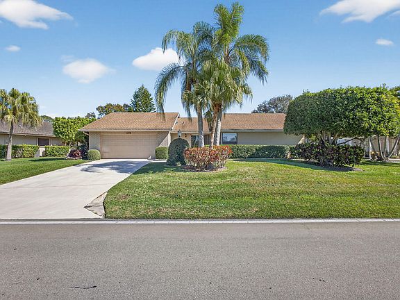 2nd image of 13706 Cross Pointe Drive