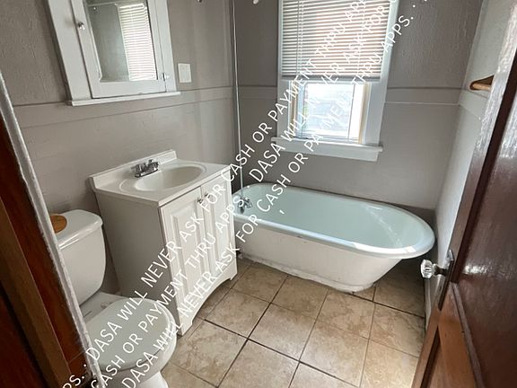 5th image of 83 Fisher St