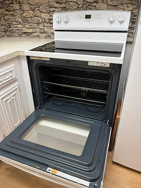 1 bed, 700 sqft, $1,525 — Photo 4