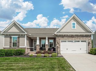2034 E Gardenia Dr, Pataskala, OH 43062