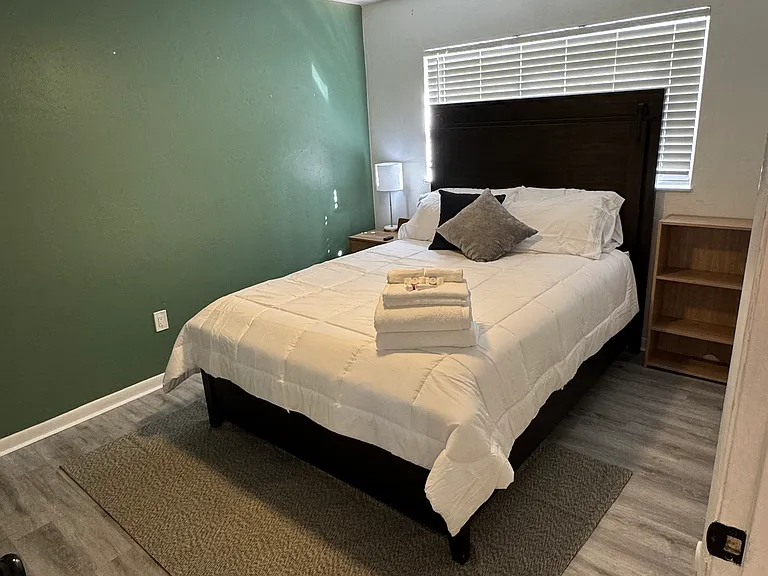 3924 SW 26th Dr #3 — Photo 9