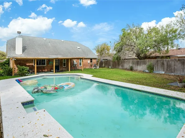 2714 Vancouver Dr, Corpus Christi, TX 78414