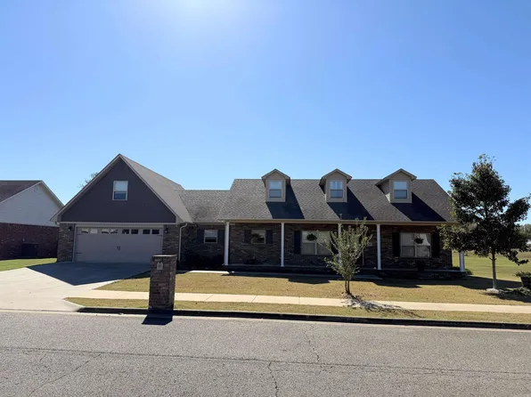 111 Sioux St, Clarksville, AR 72830