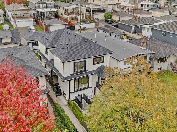 583 E 60th Ave, Vancouver, BC V5X 1Z5