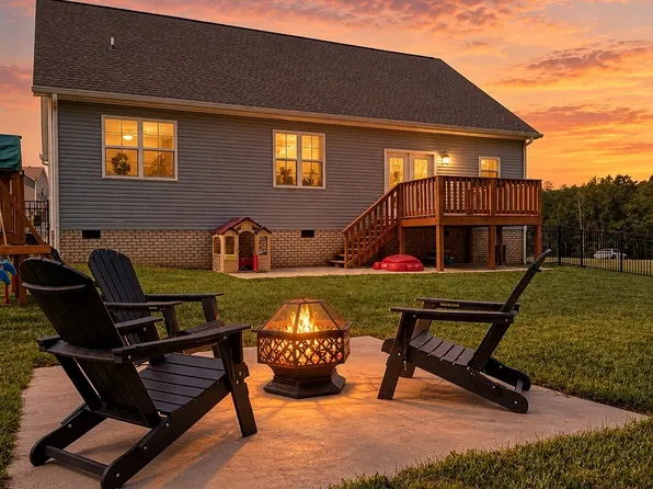 1149 Jonathan Ln, Springfield, TN 37172
