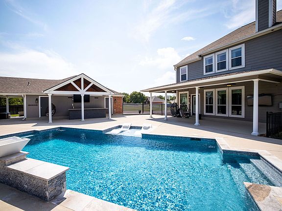 2nd image of 195 LAS BRISAS BLVD