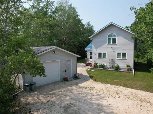 55 Clubhouse Rd, Gimli, MB R0C 2W0