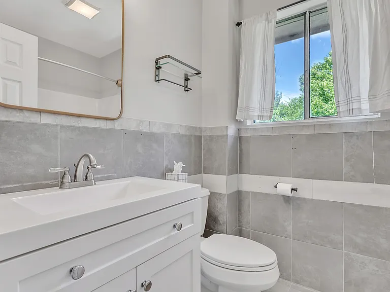 622 Ermac Dr #A — Photo 16