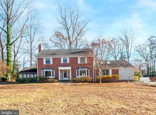 32 Windward Dr, Severna Park, MD 21146