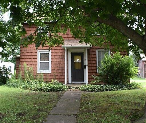 3rd image of 124 Greenwich St