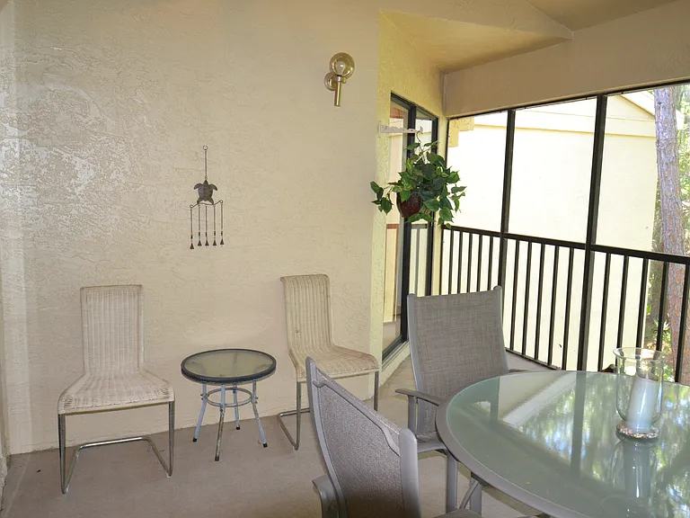 112 Lindsay Ln — Photo 43